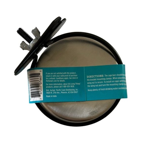 NWT 2-Set ALL LIVING THINGS Bird Coop Food & Water Cup Medium Attachable Sz M/L - Picture 2 of 3